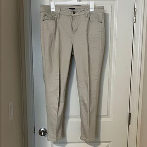 NYDJ stone colored ankle jeans. Size 12